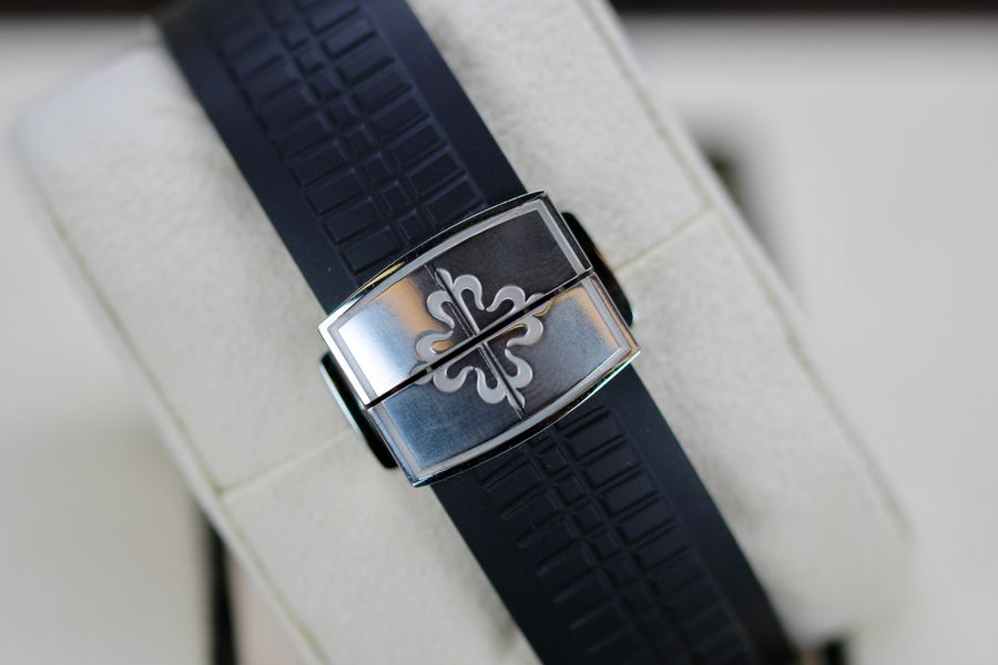 Patek Philippe Aquanaut 5167A-001